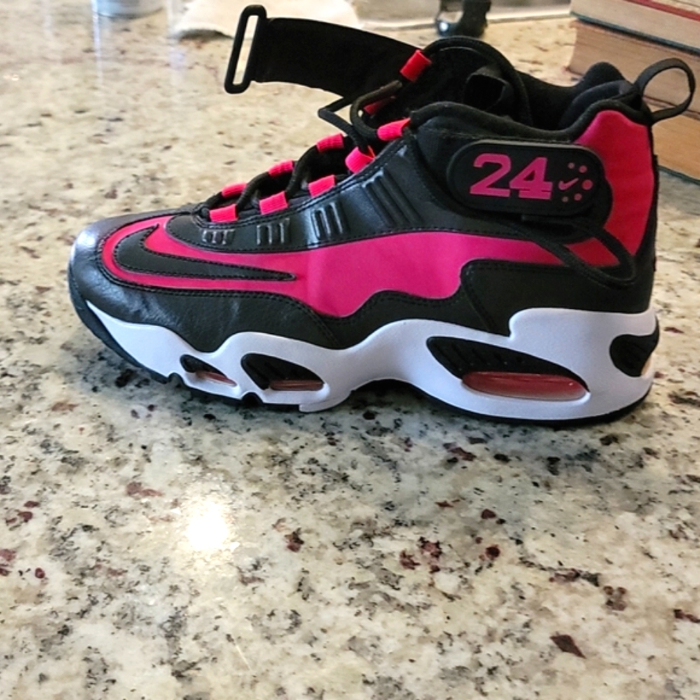 Original Ken griffin Jr nikes